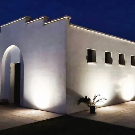Saraceno Al Faro 4* טאראנטו