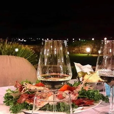 Saraceno Al Faro 4* טאראנטו